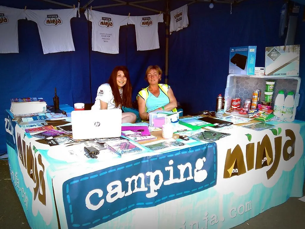 Edinburgh Festival Camping Hotel Ingliston Campsite
