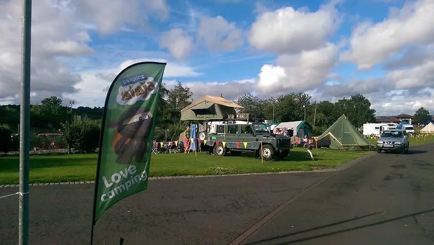Campsite Edinburgh Festival Camping Hotel Ingliston